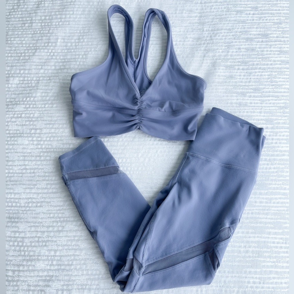 Alo set- purple